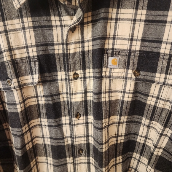 EUC Carhartt Black / Cream Plaid Flannel Button Up Shirt Mens 2XL Tall - Picture 3 of 10